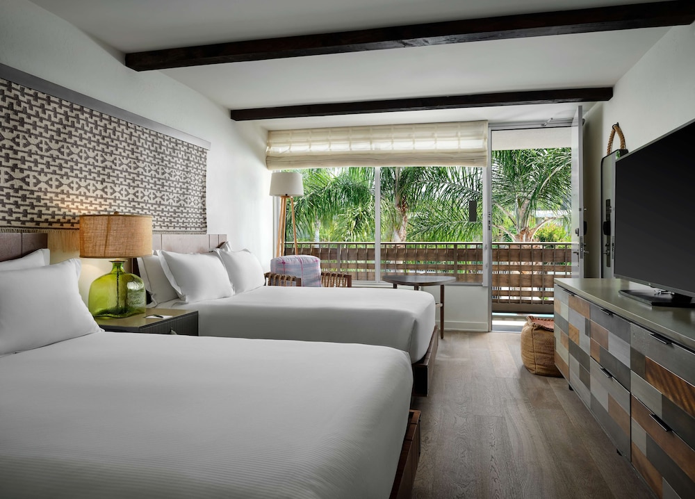 The Leta Santa Barbara Goleta Tapestry Collection by Hilton - photo 7