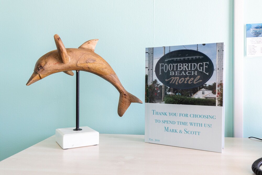 Footbridge Beach Motel - photo 90