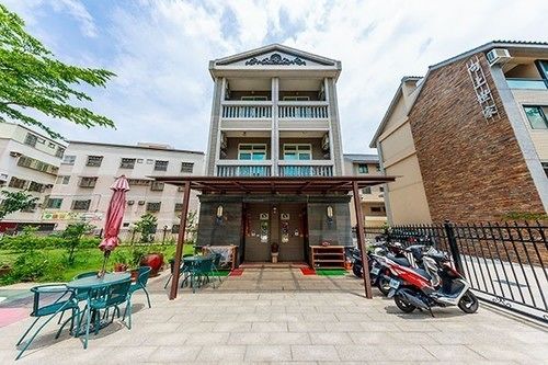 Hummingbird Bed and Breakfast — 4-Star Luxury Hotel in Kamloops, Canada