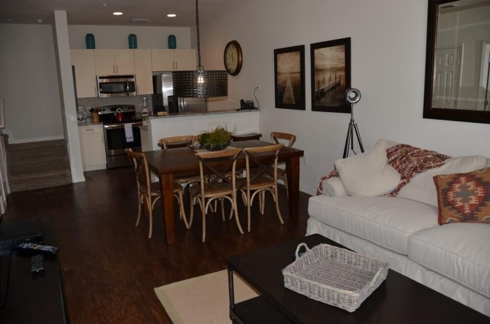Lucaya Village Resort 3 Beds and 2 Baths. ID: 57417 - photo 8
