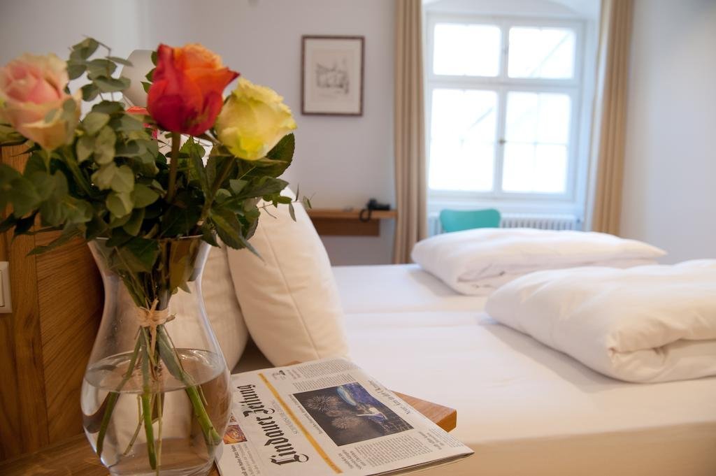 Hotel Engel Lindauer Bier und Weinstube in Lindau, Germany