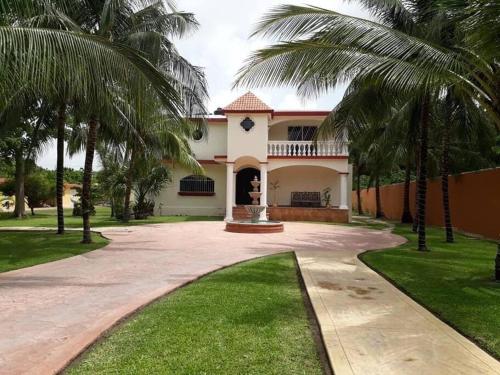 La Hacienda De La Luna Del Mar 1 in Cancun, Mexico