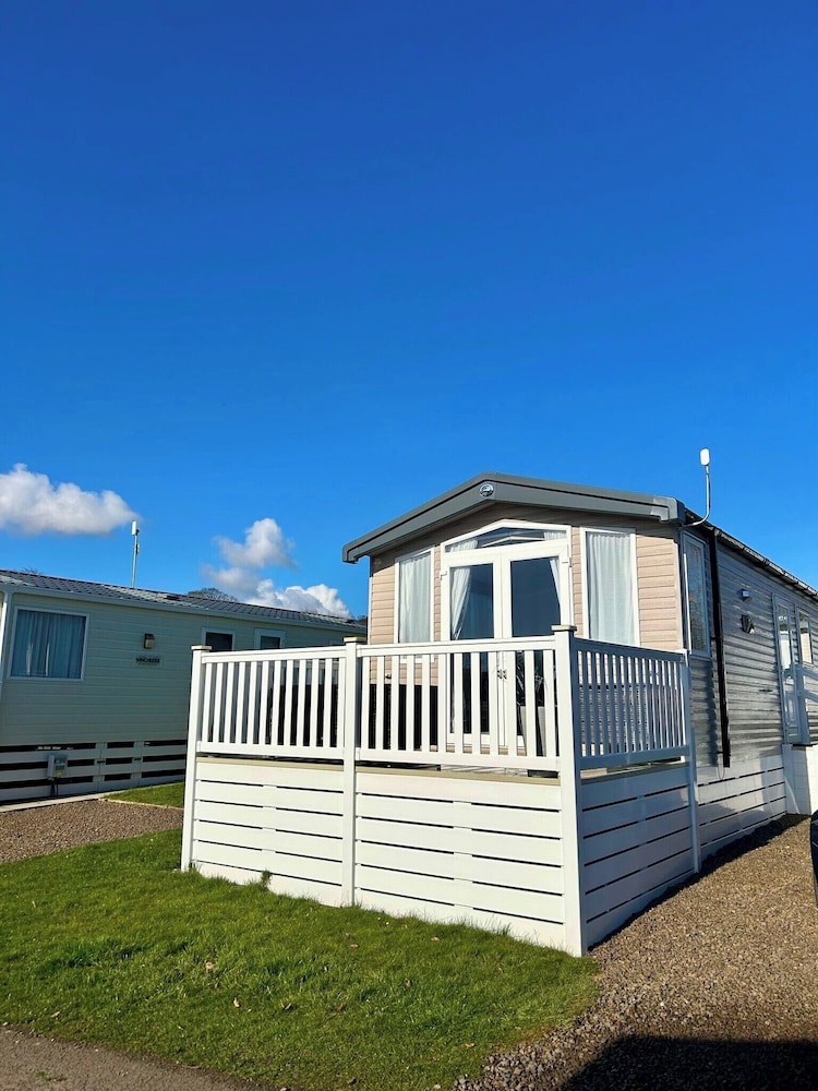 2 Bed sleeps 6 patio parking pet Friendly in Eyemouth, United Kingdom