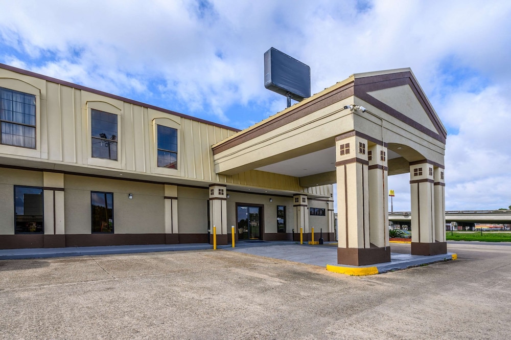 Quality Inn New Orleans I 10 East - featured photo