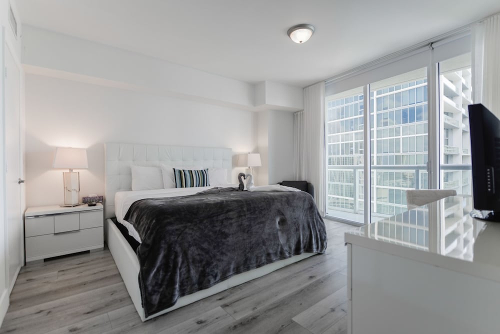 Icon Residences - photo 7