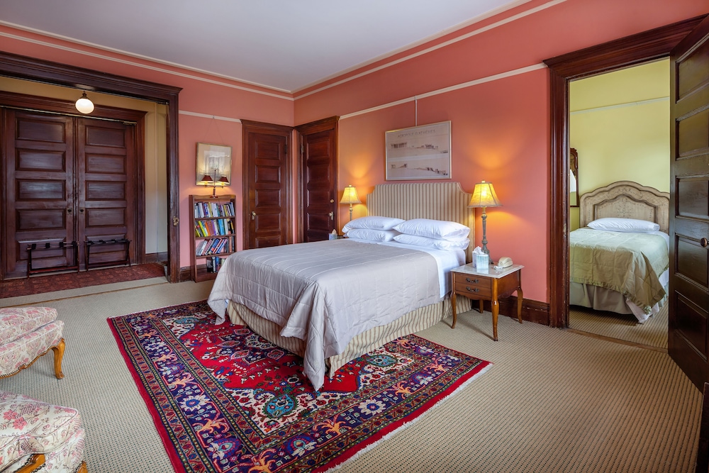Suites in a Manhattan Mansion - photo 15