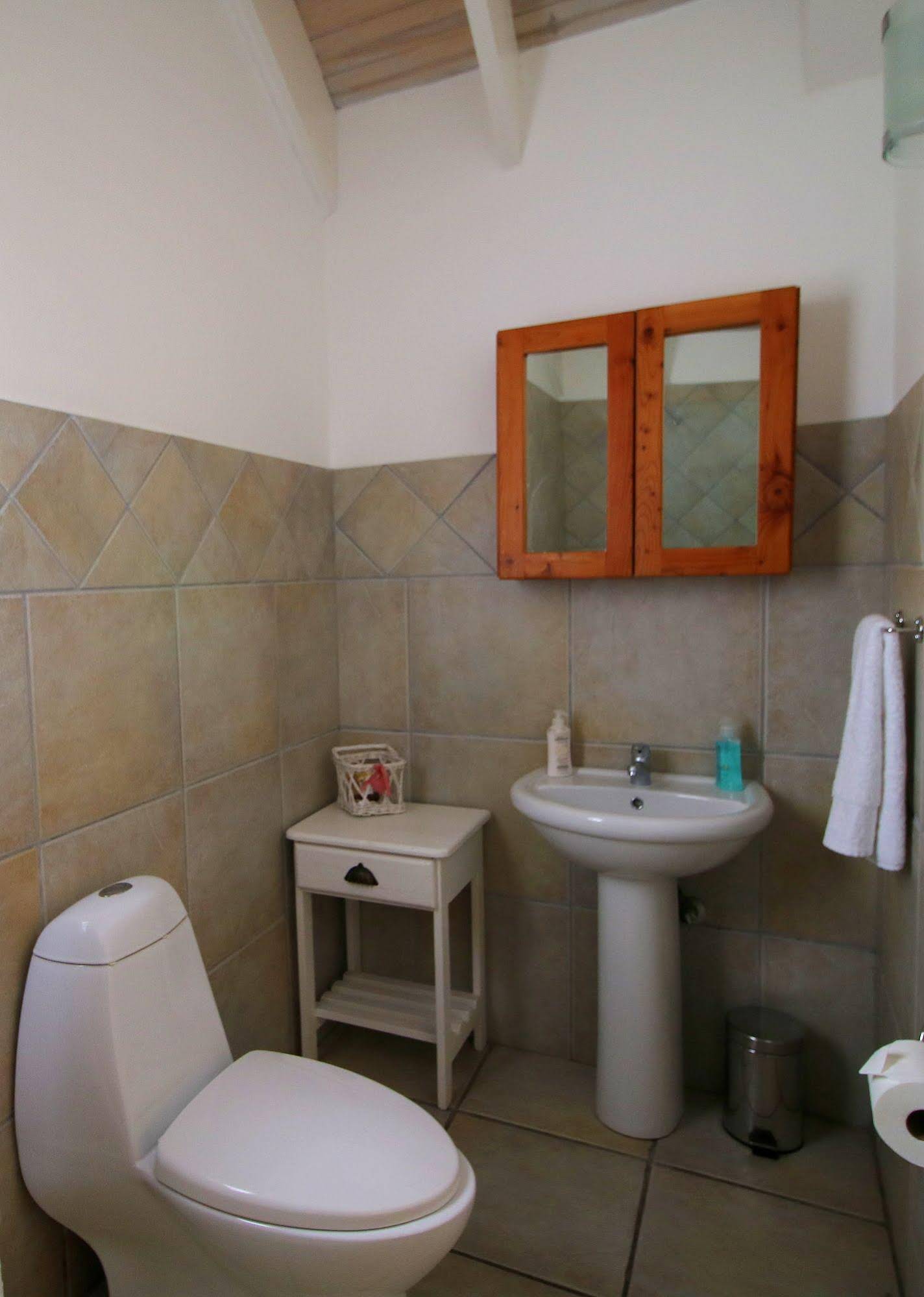 Baywatch Guest House — 4-Star Luxury Hotel in Vredenburg, South Africa