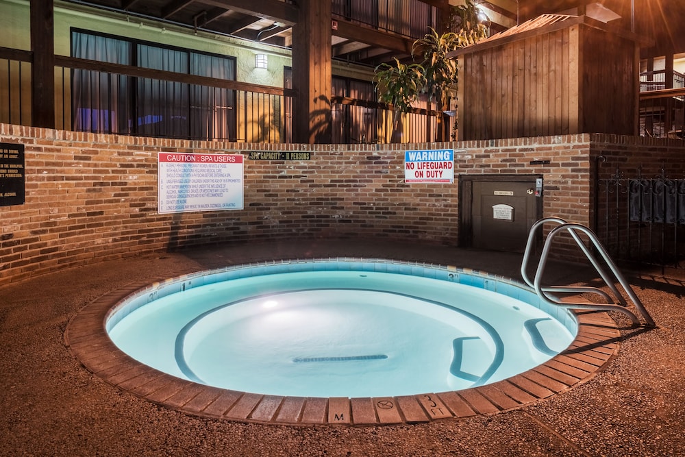 Holiday Inn St. Louis West Six Flags by IHG - photo 14