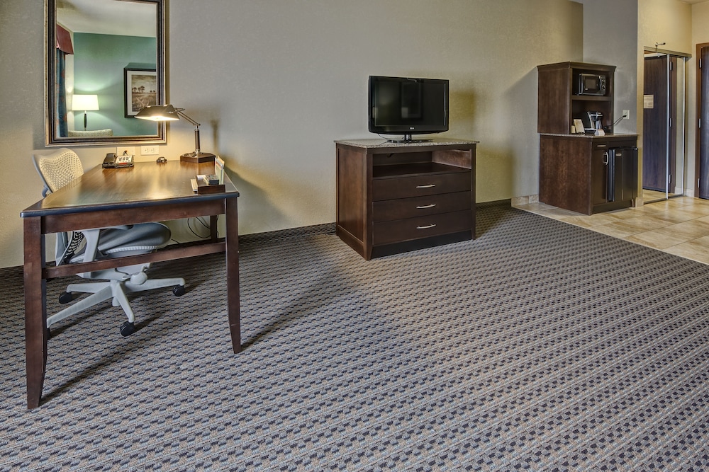 Hilton Garden Inn Tulsa Midtown - photo 12