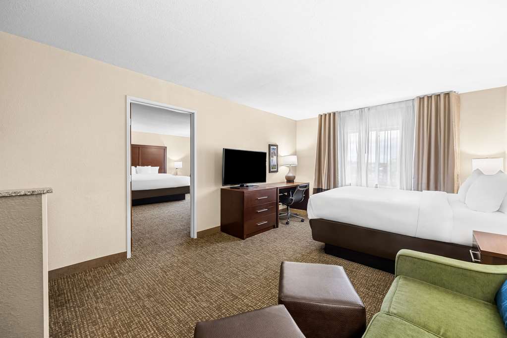 Comfort Inn & Suites Pueblo - photo 35