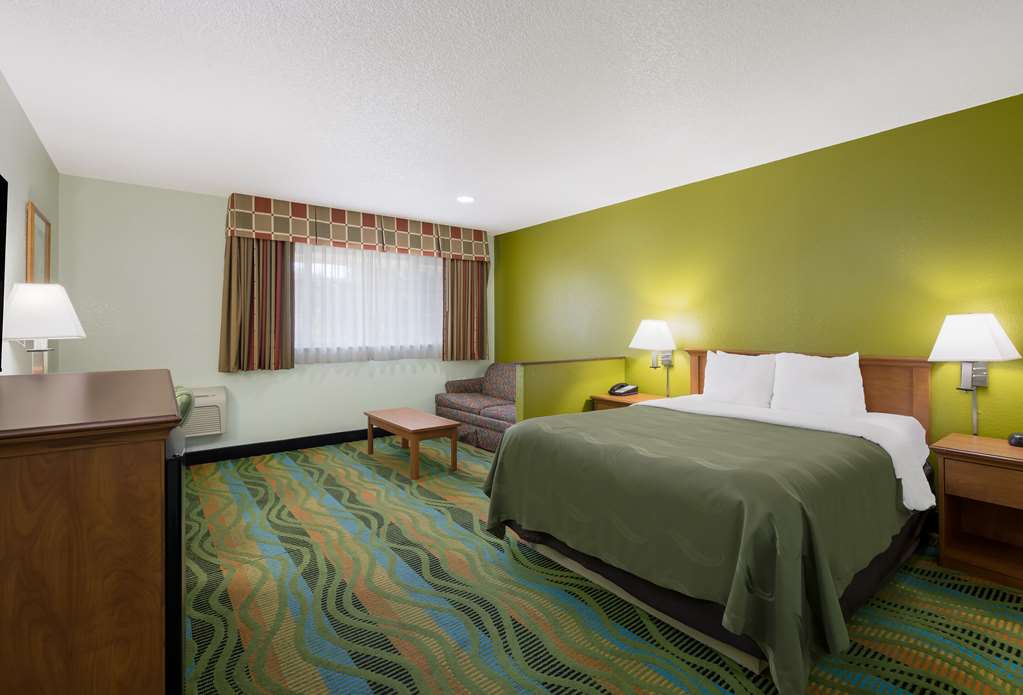 Quality Inn & Suites Medford Airport - photo 20