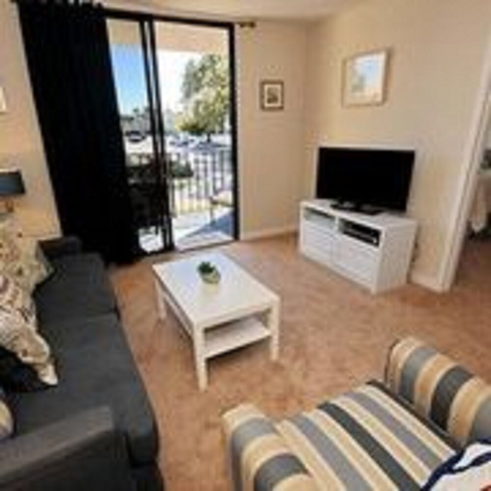 Holiday Towers by Elliott Beach Rentals - photo 13