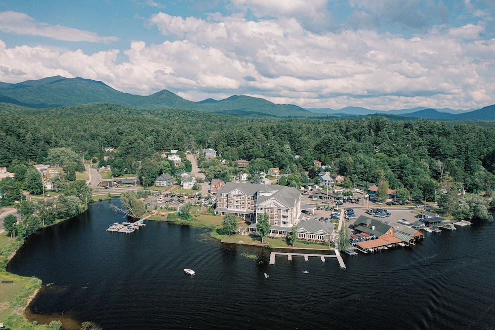 Voco Saranac Lake Waterfront An Ihg Hotel - photo 116