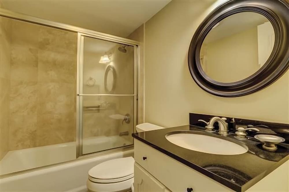 14 Beachside Drive at the Sea Pines Resort - photo 9