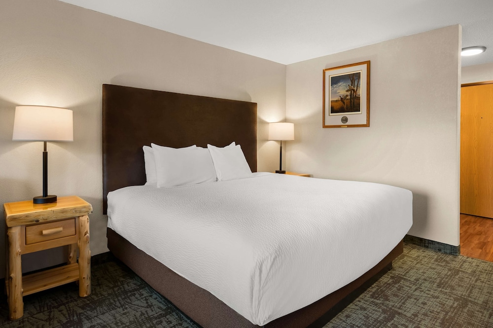 Best Western Northwoods Lodge - photo 15