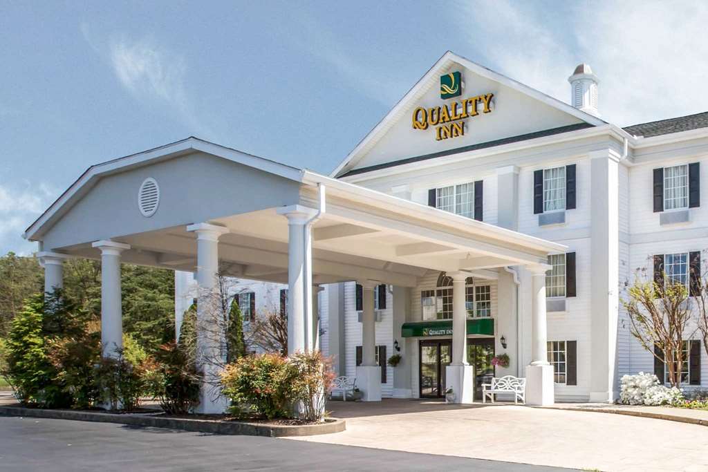 Quality Inn Greeneville Tusculum — hotel in Greeneville