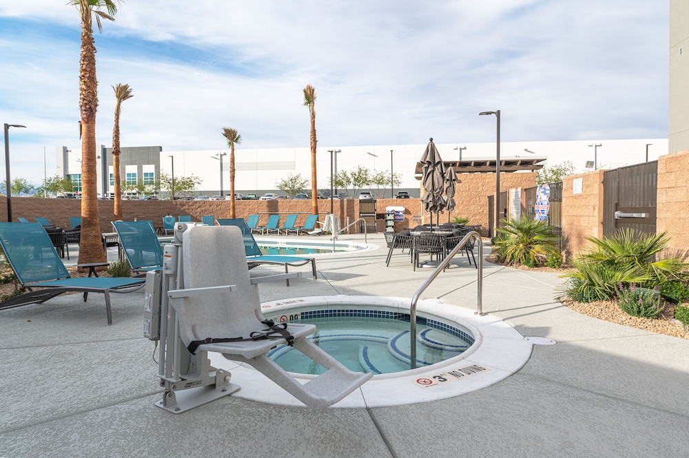 TownePlace Suites by Marriott Las Vegas North I 15 - photo 30