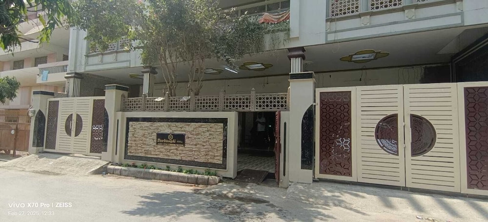 Hotel Devvanshi Vila - carbon neutral hotel in Varanasi