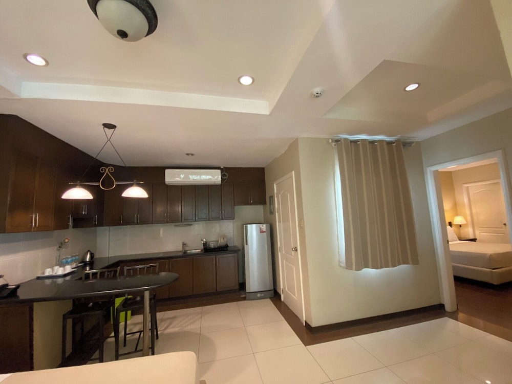 Prism Hotel — Angeles City — photo 4