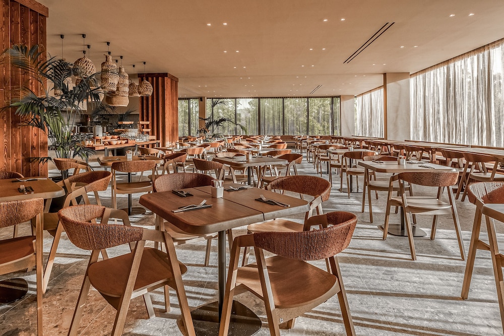 מזון ומשקאות