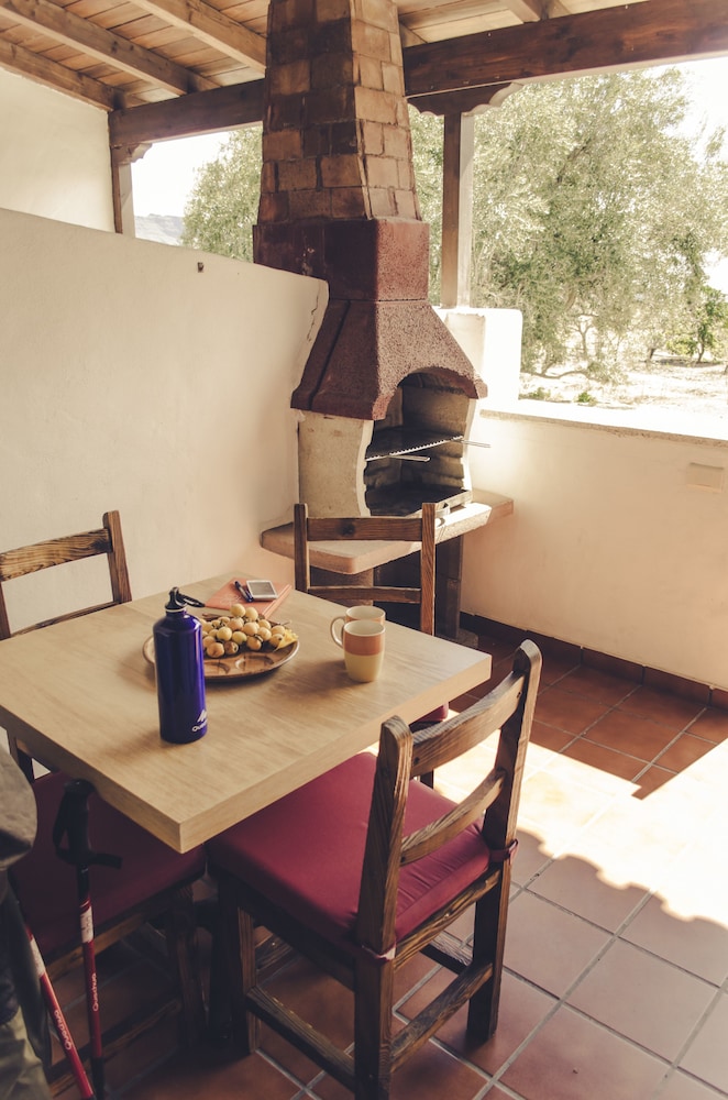 Vivelorural Casa Tunte 2 BBQ y terraza — 4-Star Luxury Hotel in San Bartolome De Tirajana, Spain