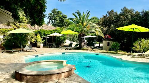 Santolines En Provence — hotel in Piolenc