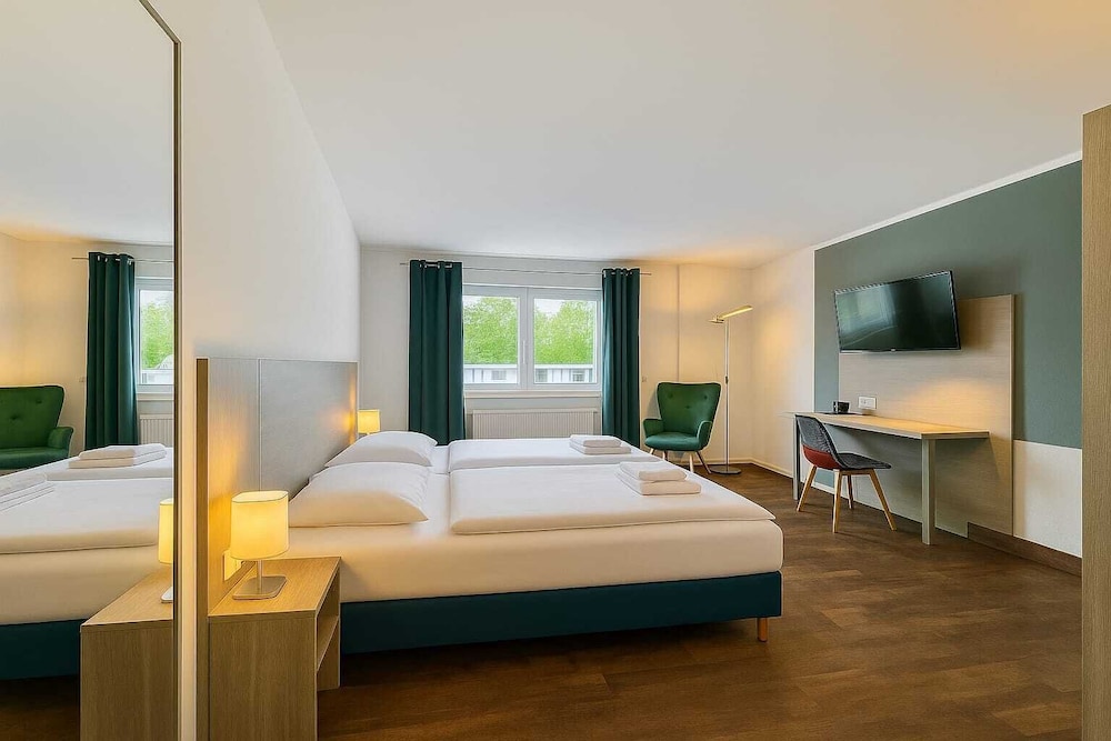 AR Boutique Hotel Heusenstamm — hotel in Heusenstamm