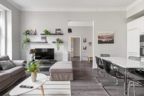 TopCentral Apartment by Cavaland — 4-Star Luxury Hotel in Budapest, Hungary