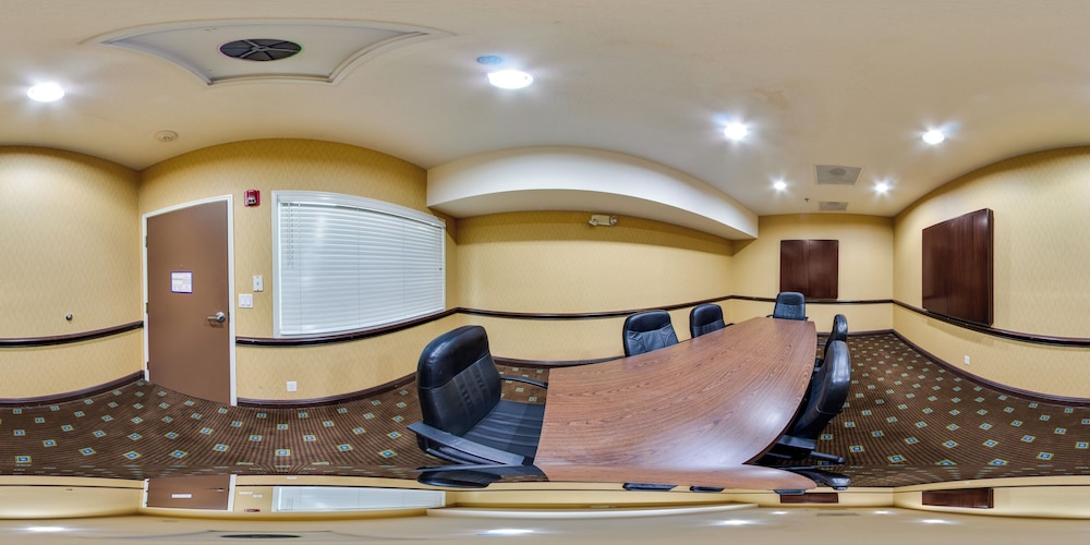 Quality Inn & Suites San Antonio Airport Stone Oak - photo 33