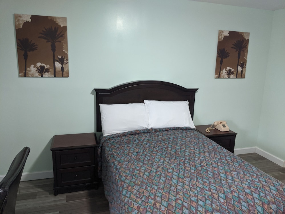 Laurel Notch Motel - photo 7