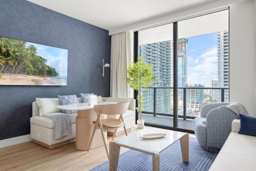 2002 One bedroom unit for 4 Ppl next to Kaseya Center with Gym and Pool in Downtown Miami — 4-Star Luxury Hotel in Miami, United States