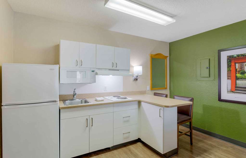 Extended Stay America Select Suites Phoenix Mesa West - photo 24