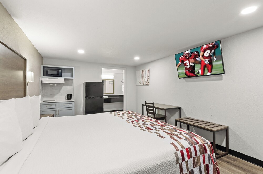 Red Roof Inn Wytheville - photo 14
