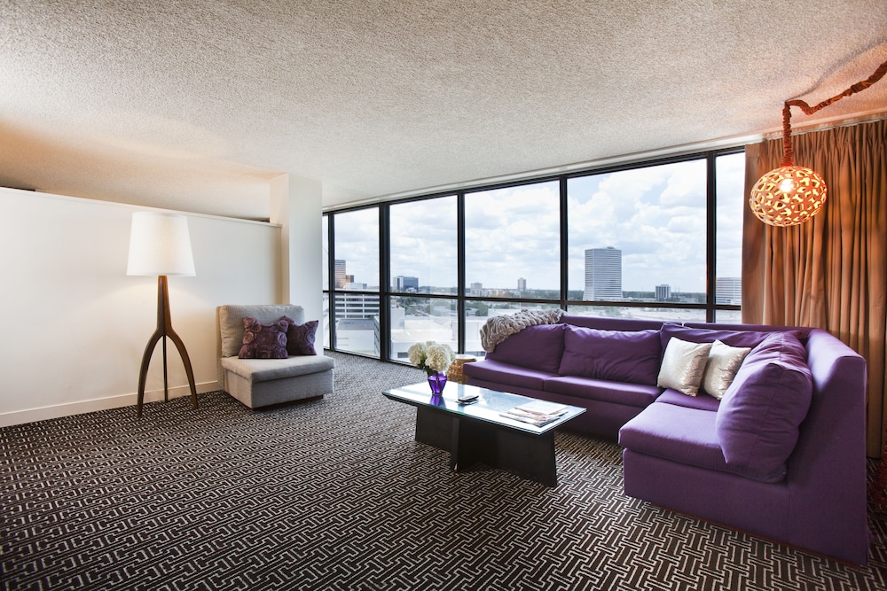 Hotel Derek - photo 13