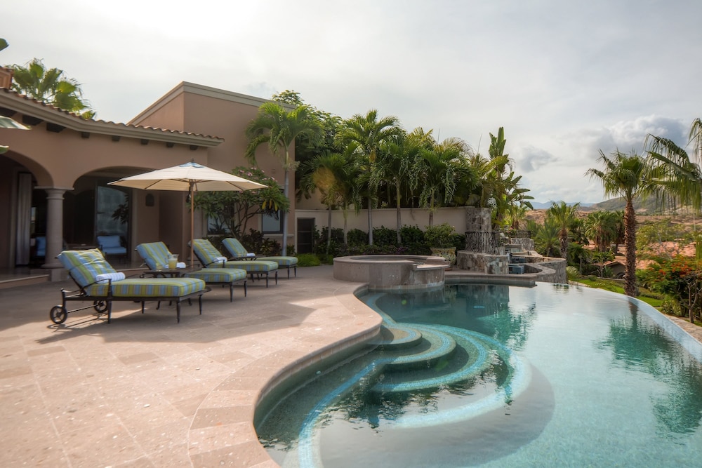 Cielos 88 Four Bedrooms — 5-Star Luxury Hotel in San Jose Del Cabo, Mexico