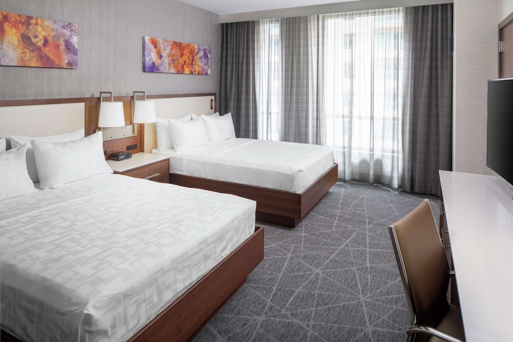 Hilton Rochester Mayo Clinic Area - photo 13