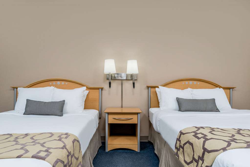 Baymont by Wyndham Noblesville - photo 12