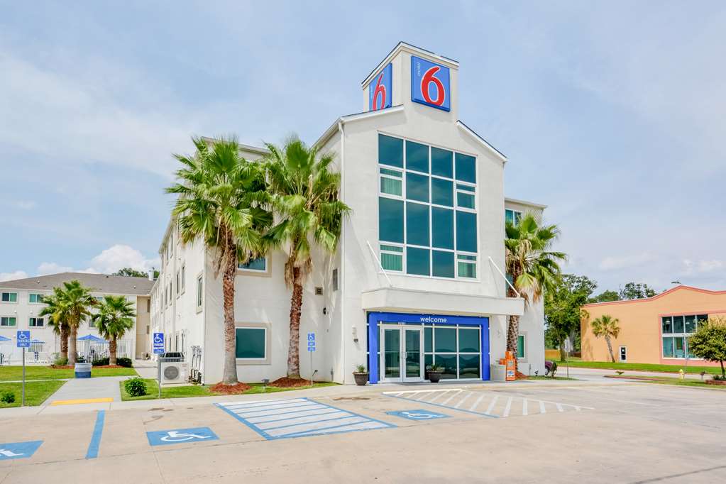 Motel 6 Biloxi MS Beach - photo 2