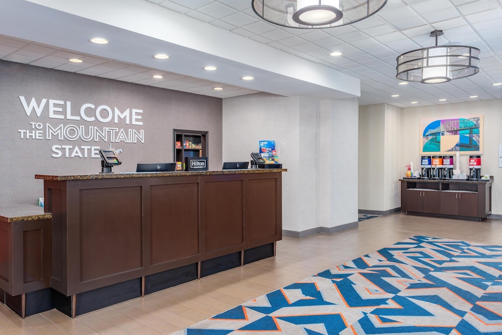 Hampton Inn & Suites Parkersburg Downtown — hotel in Parkersburg