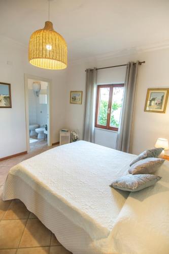 Villino Dolce Vita A 40 Mt Dal Mare In Lido Di Enea Ombrellone In Spiaggia Privata in Terracina, Italy