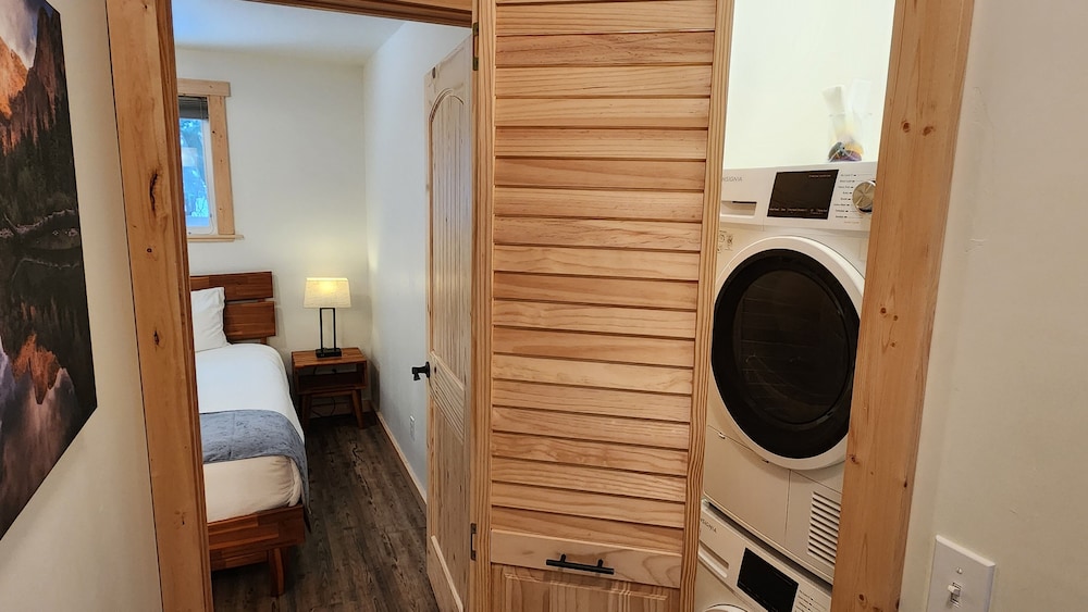 Beargrass Lodging and RV Resort - photo 101