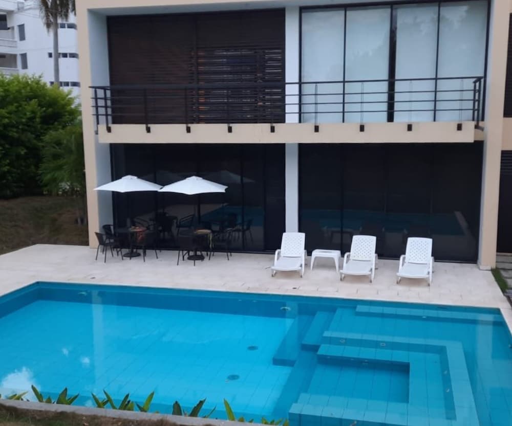 Quinta en Condominio Campestre el Peñón in Girardot City, Colombia