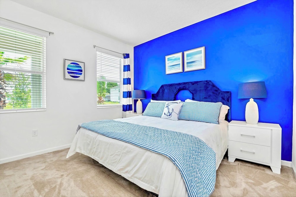 8BR Family Resort Home With Pool & Theatre - photo 5