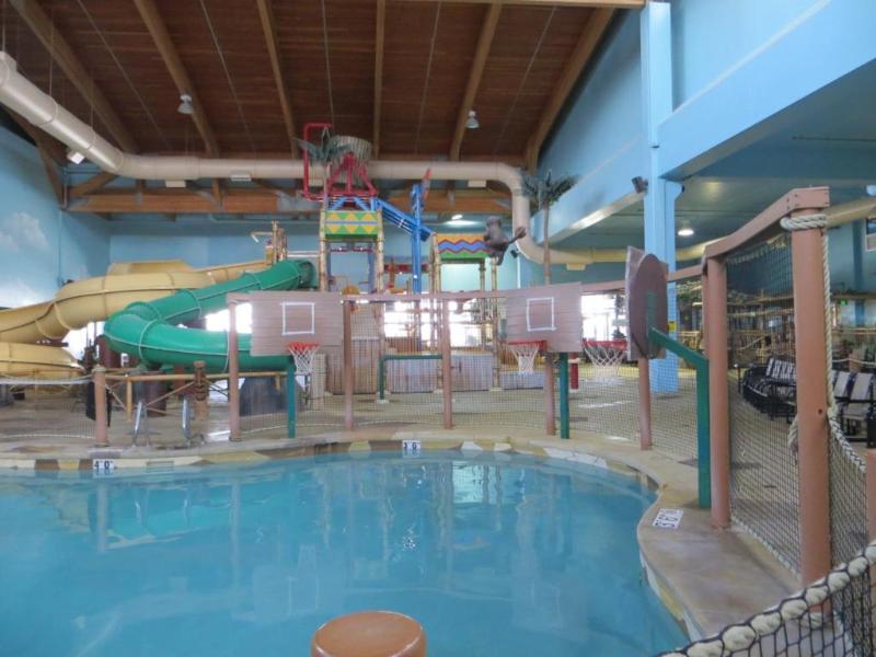 Canad Inns Destination Center Grand Forks - photo 32