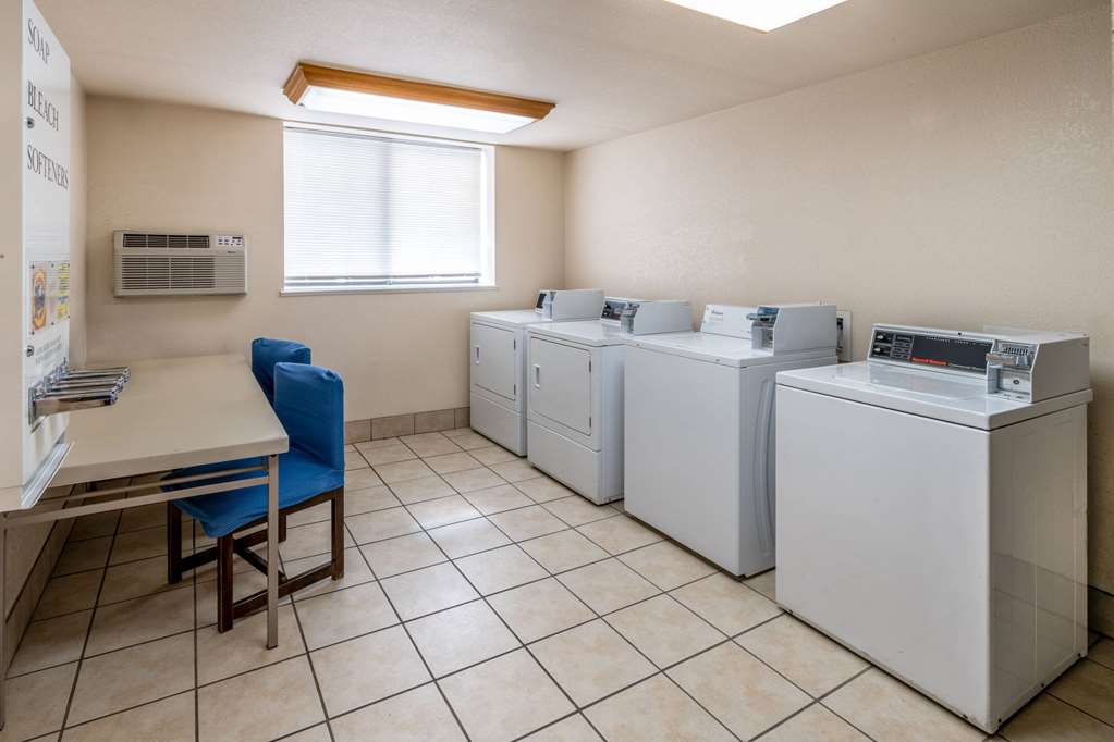 Super 8 by Wyndham Cheyenne WY - photo 10