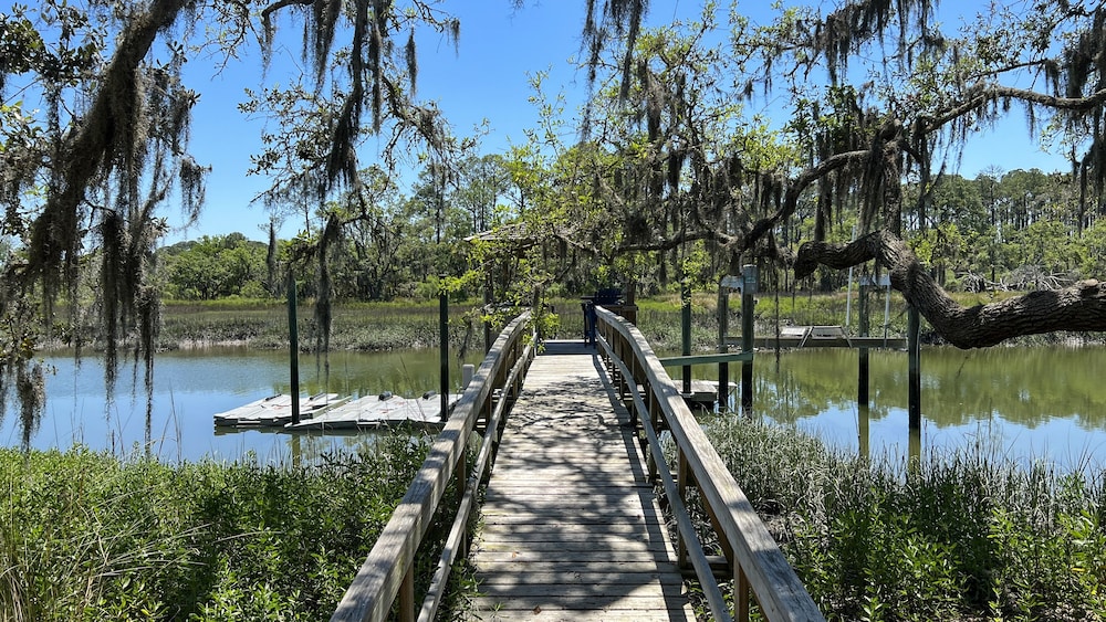 8 North Calibogue Cay Rd at The Sea Pines Resort - photo 32