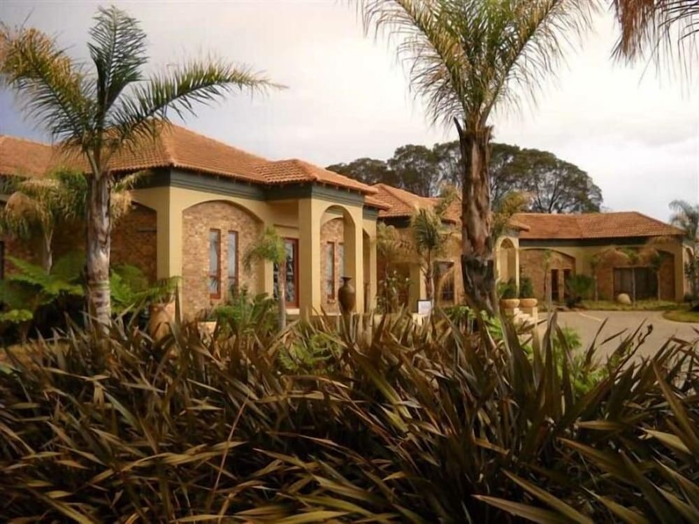 Witwater Guest House — 5-Star Luxury Hotel in Johannesburg, South Africa