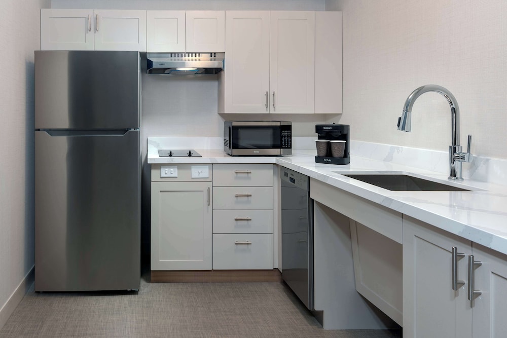 Homewood Suites by Hilton Buffalo Airport - photo 13