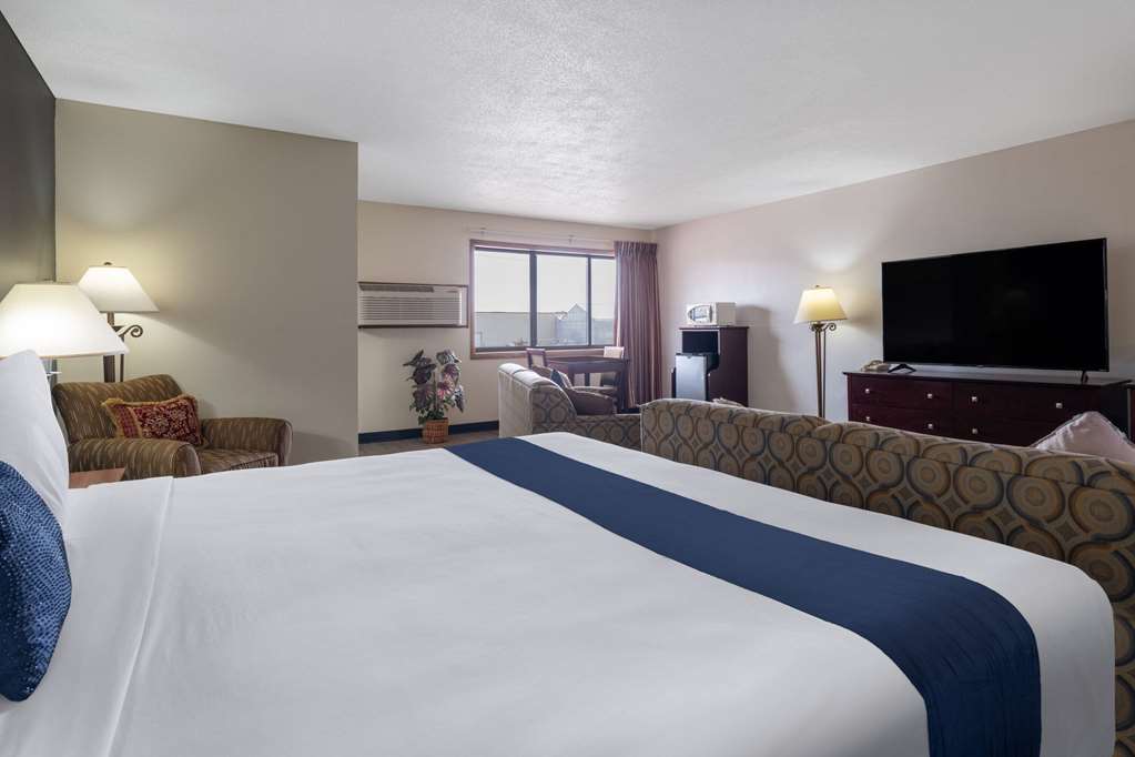 Travelodge by Wyndham Merrill - photo 23