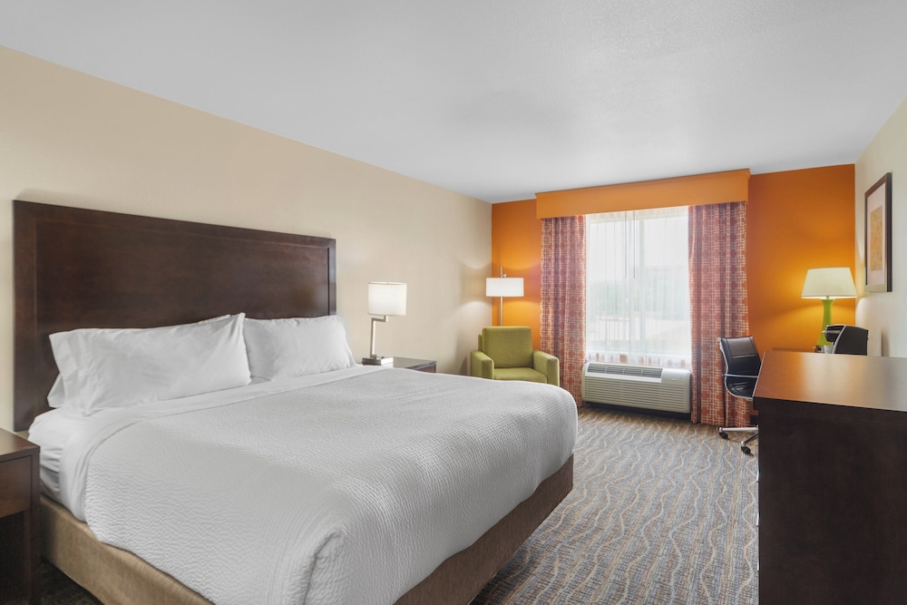 Holiday Inn Express & Suites Houston NW Tomball Area by IHG - photo 32